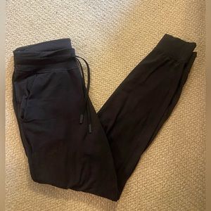 Lululemon ready to rulu joggers
